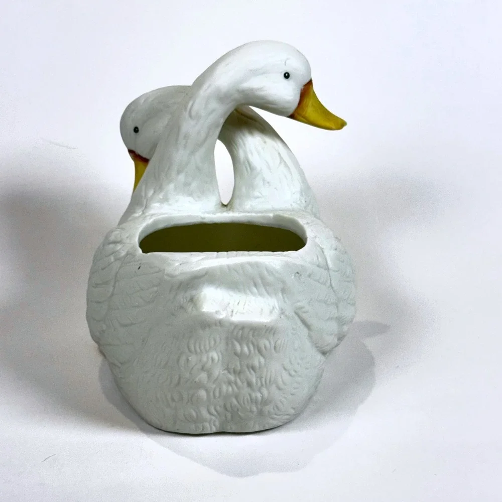 Vintage Double Duck White Cuddle Ducks Geese Figurine Planter Pot